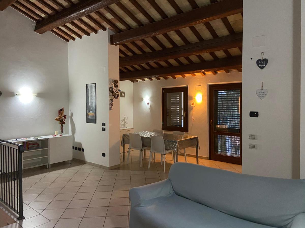 דירות קיארוואלה Casa Di Adele מראה חיצוני תמונה
